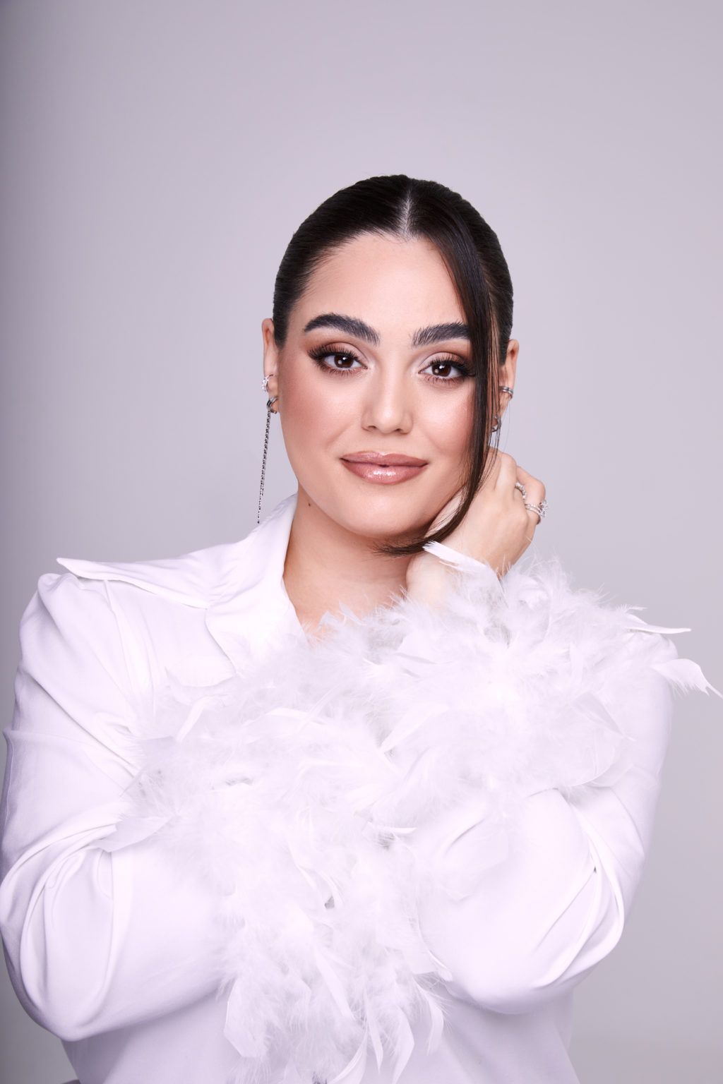 HADASSA PEREZ LANÇA MAIS UM SUCESSO – “NADA PODERÁ ROUBAR MINHA FÉ”