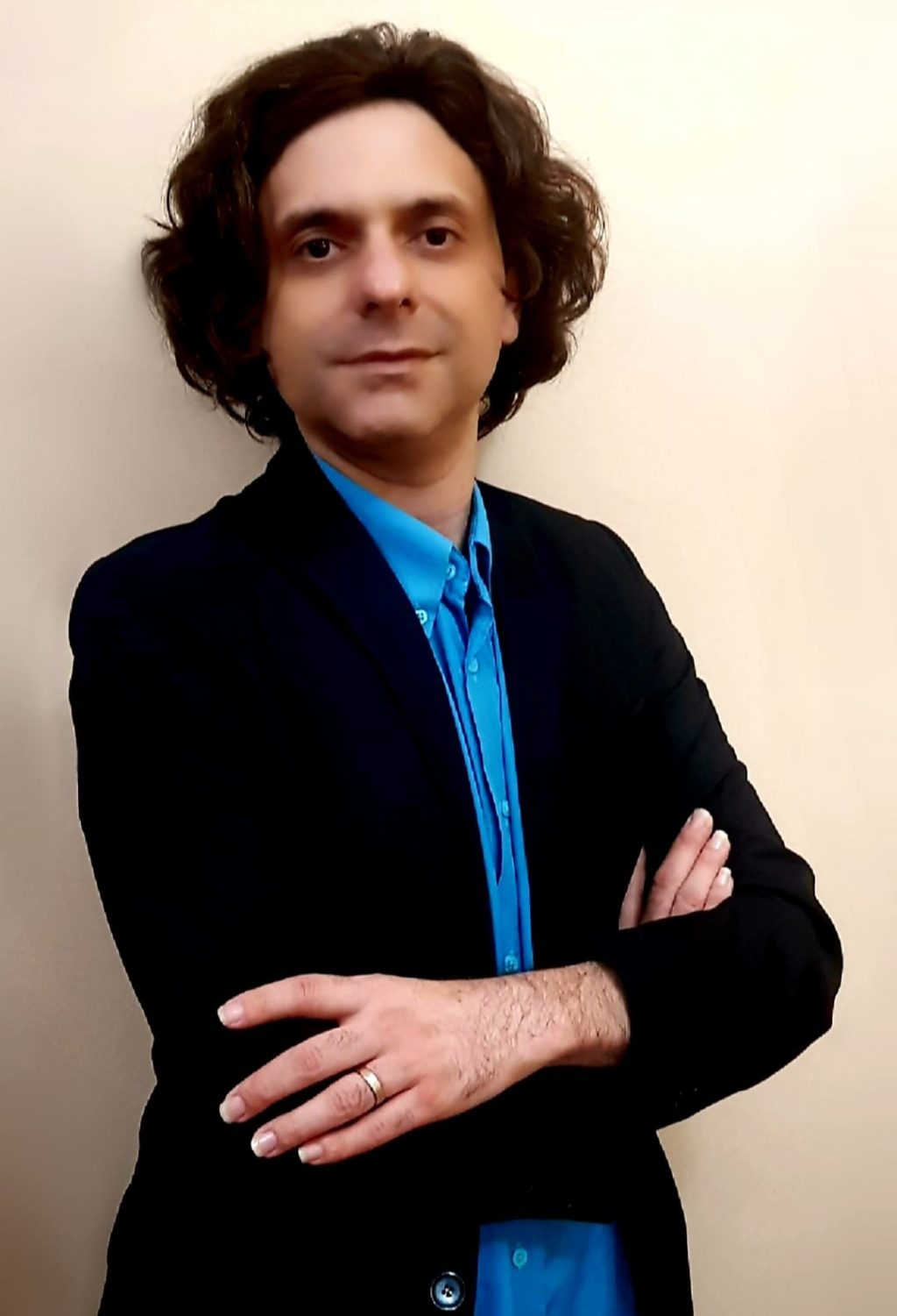 HÁ 13 ANOS, ESCRITOR BRASILEIRO THIAGO VILARD LANÇAVA LIVRO EM PORTUGAL